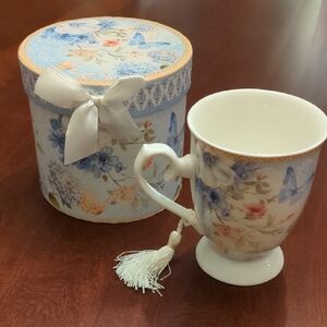 Floral Ceramic Mug with Gift Box